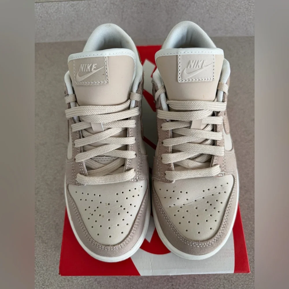 Women’s Brown Sand Nike Dunk Low - Picture 1 of 3